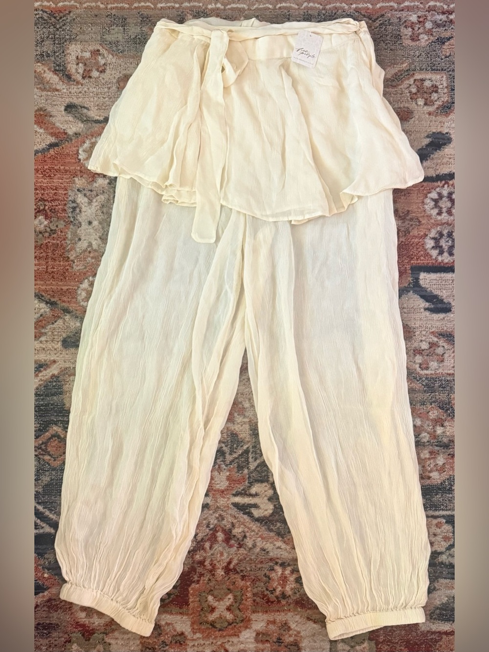 Free People Tongue Tied Sheer Balloon Pants Ivory M NWT Boho Festival - Picture 5 of 9